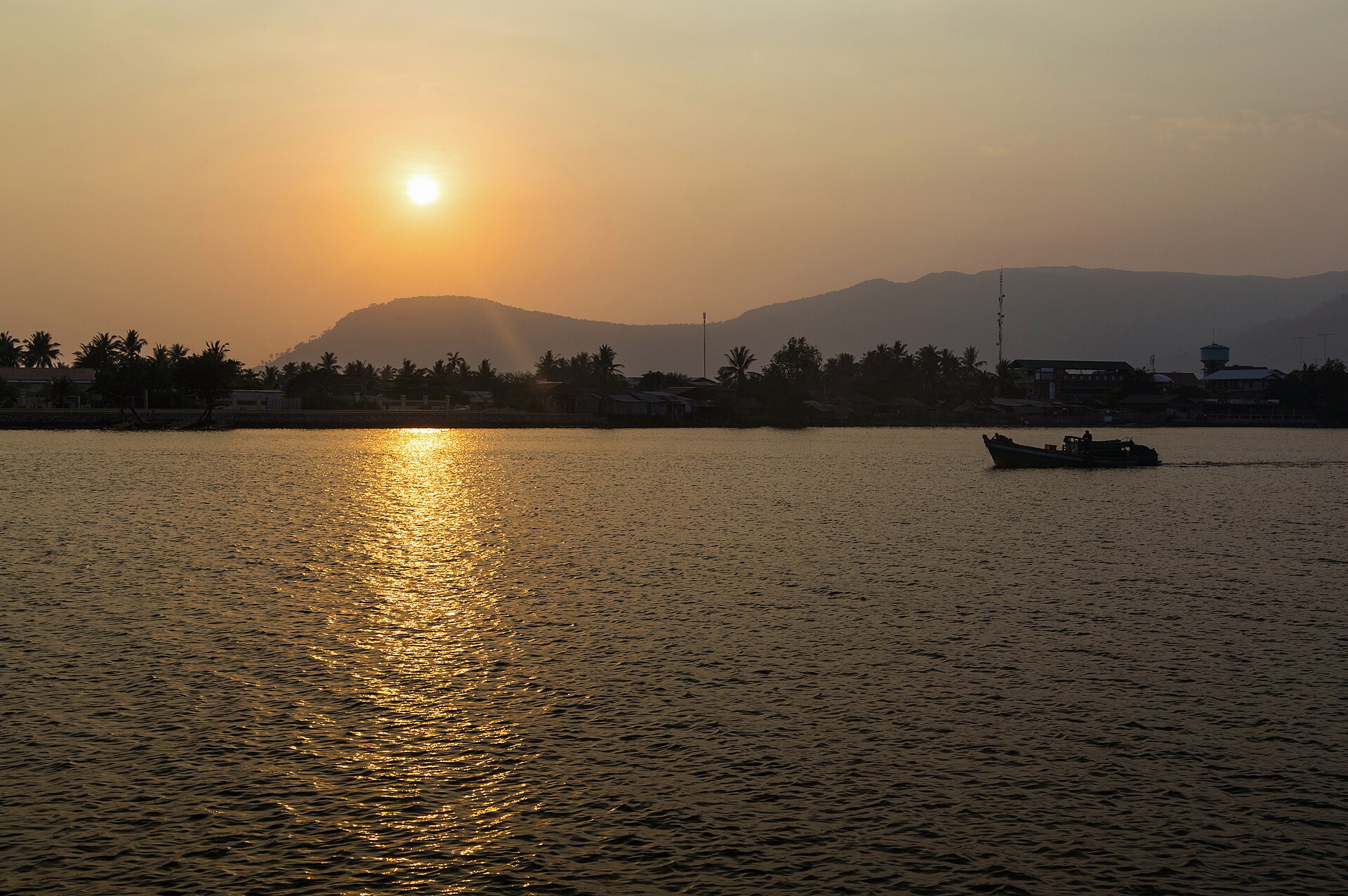<span>Tag 3</span> Pfefferfarm, Salzfelder und der Kampot-Fluss