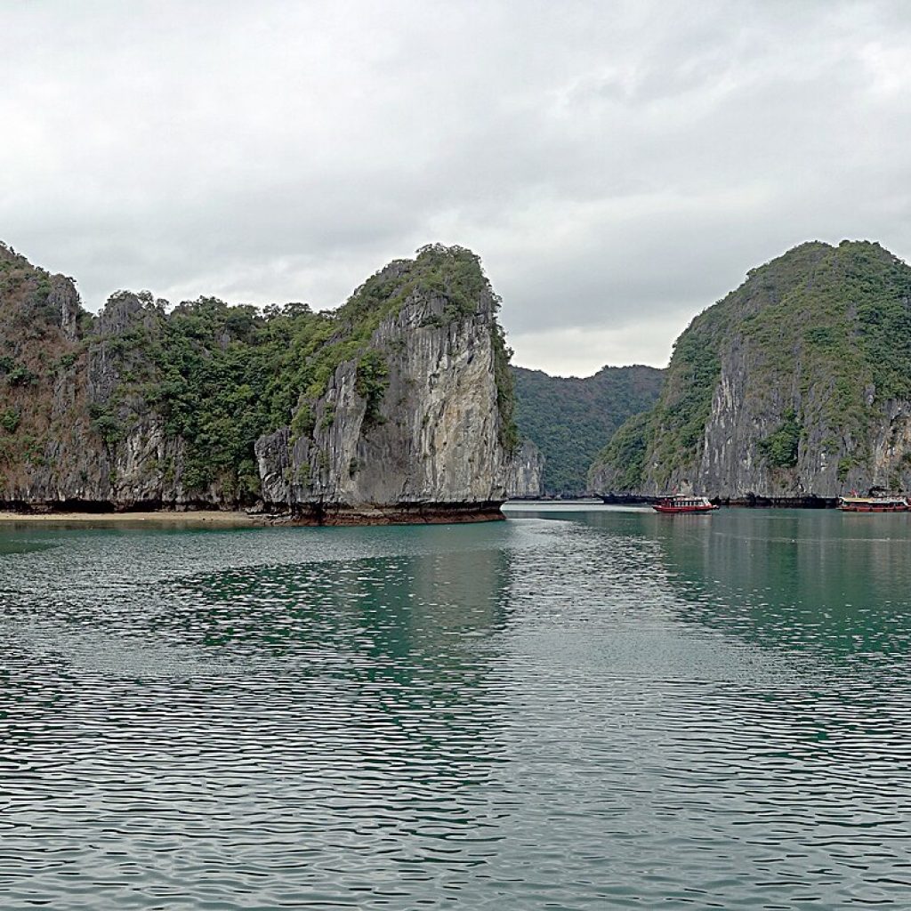 Lan Ha Bay