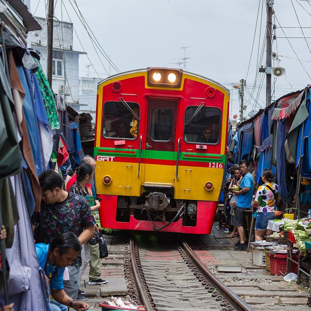 Maeklong Railway Market
