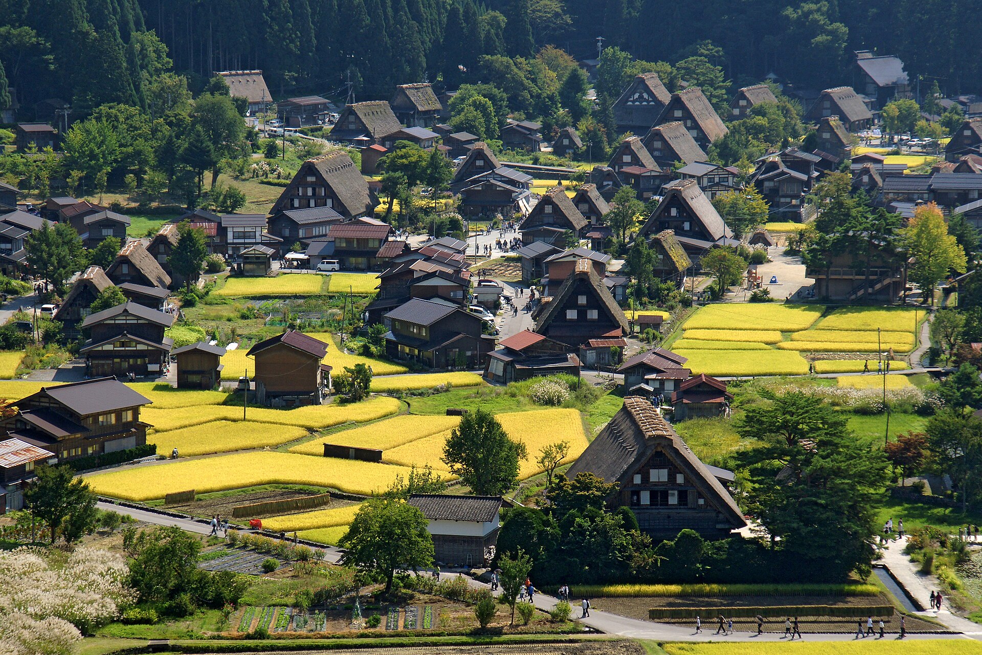 <span>Tag 5</span> Shirakawa-go und weiter nach Kanazawa