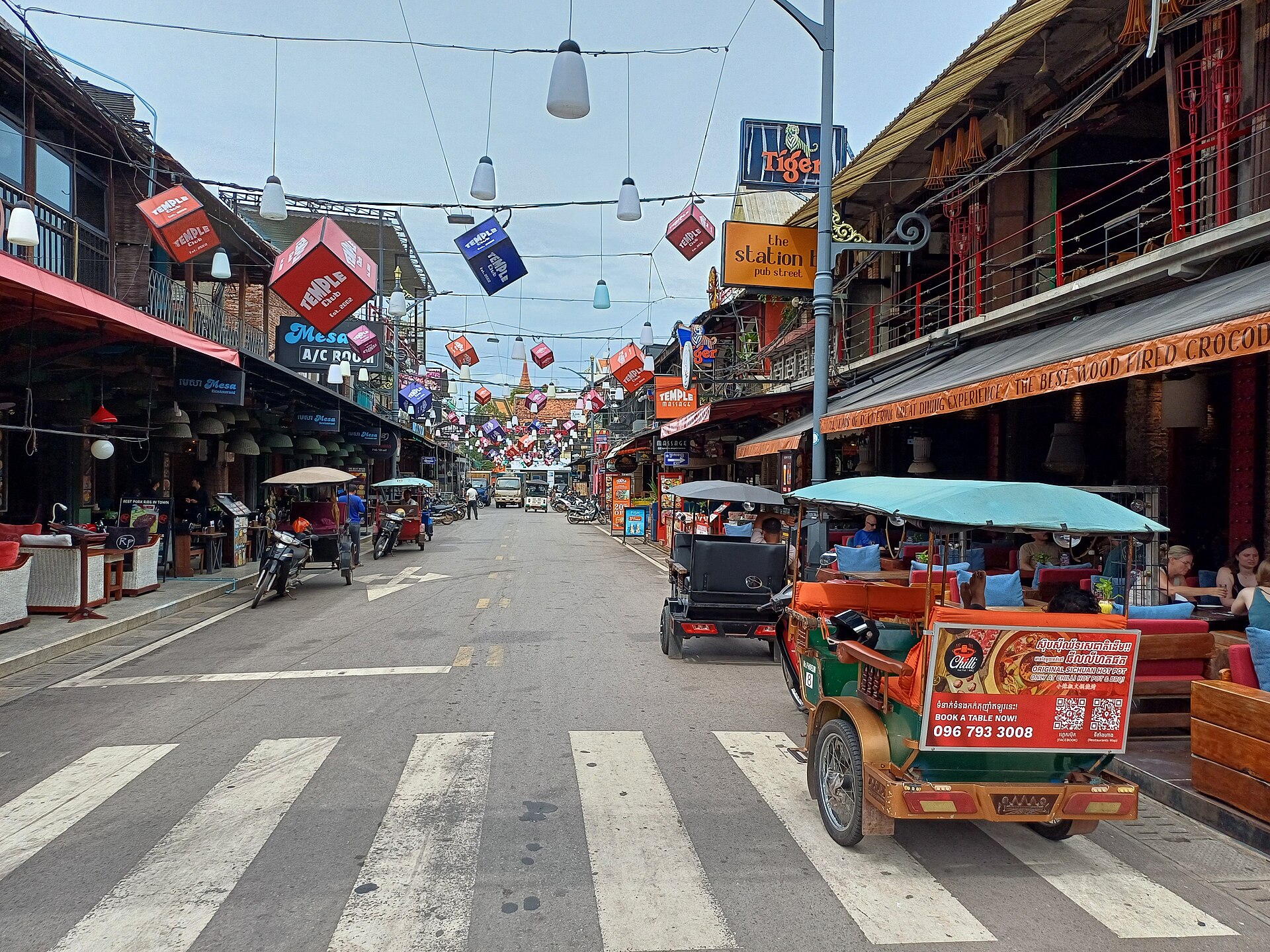<span>Tag 3</span> Fahrt nach Siem Reap, Wat Bo und Alter Markt