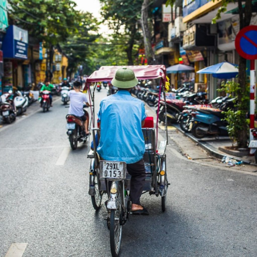 visit old quarter Hanoi