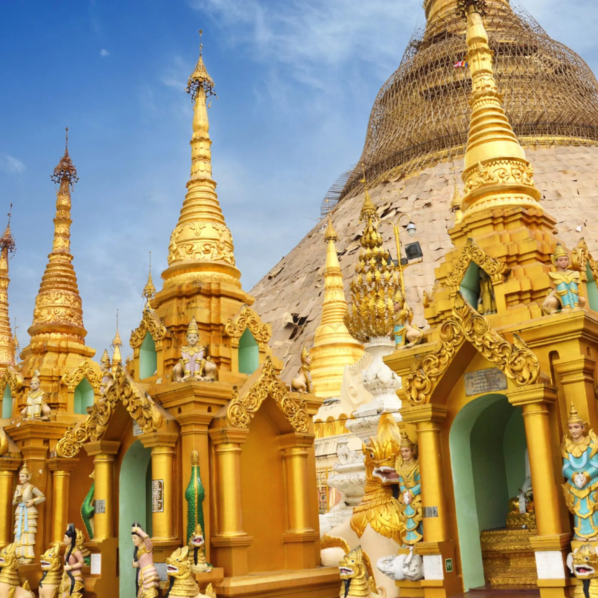 DÍA 06: PLAYA DE NGAPALI – THANDWE (VUELO 11:35 – 12:25) YANGON (D)