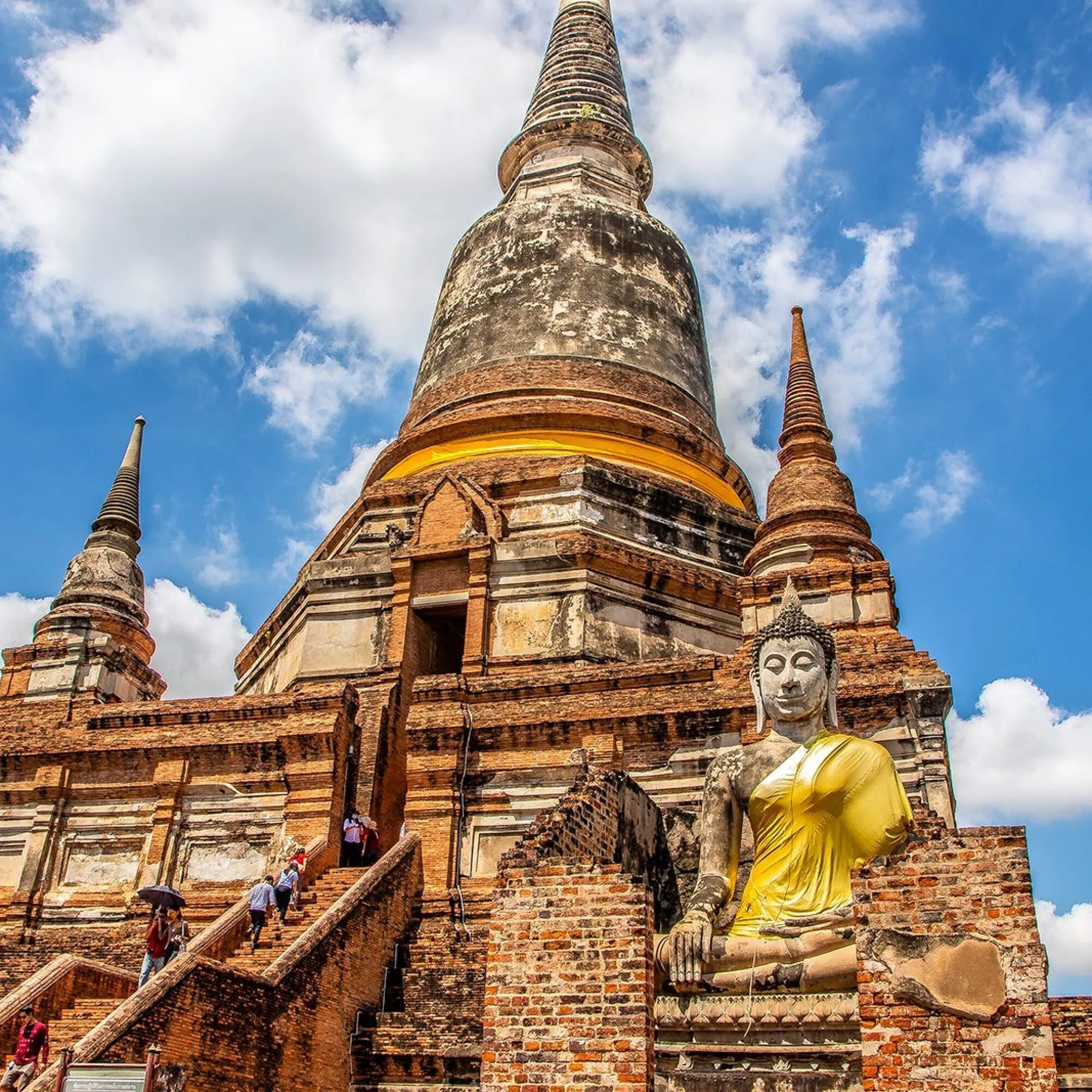 Día 4: Kanchanaburi - Visita de día completo a Ayutthaya y el palacio de Bang Pa-in - Tomar el tren a Chiang Mai