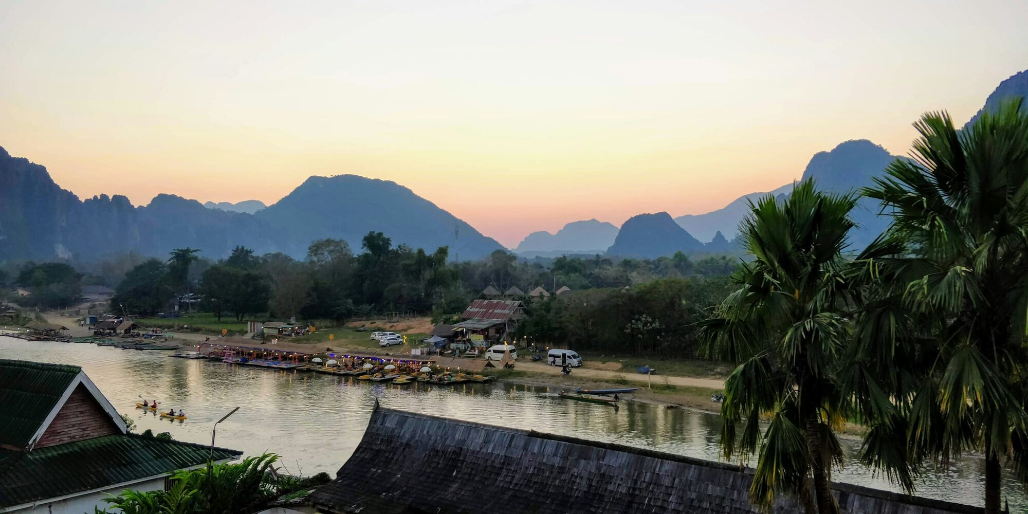 DÍA 6: VANG VIENG – TIEMPO LIBRE (D)