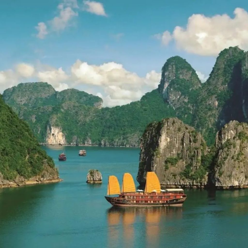 Las Maravillas De Vietnam Y Camboya