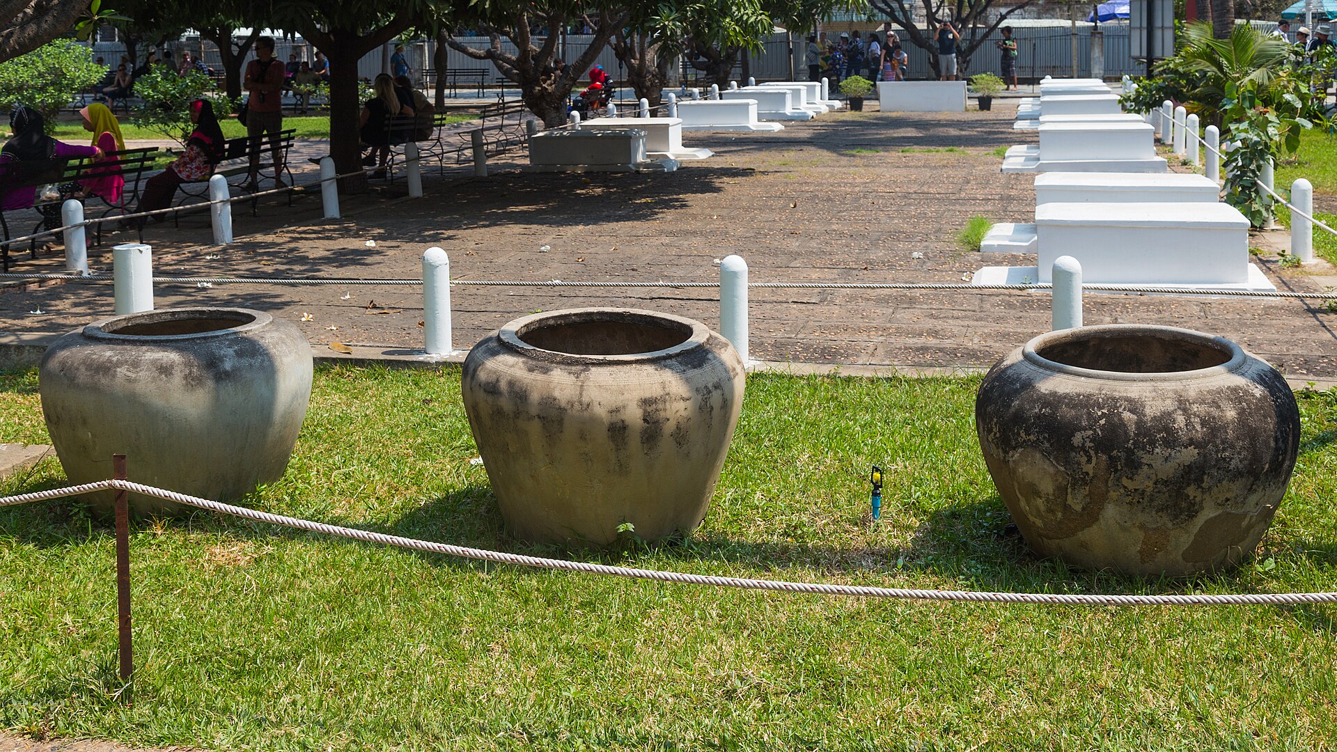 <span>Día 7</span> Museo Nacional, Palacio Real, Tuol Sleng y Choeung Ek