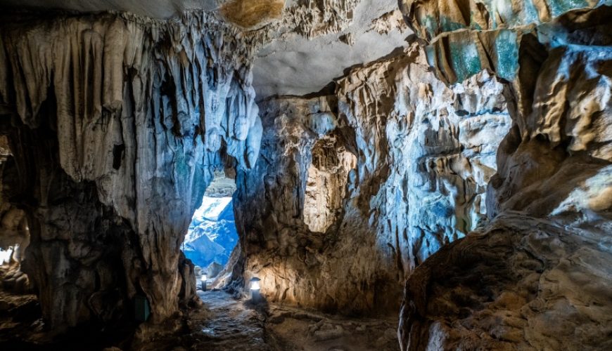 Le 7 Migliori Grotte Della Baia Di Halong: Gemme Nascoste In Un Paesaggio Pittoresco