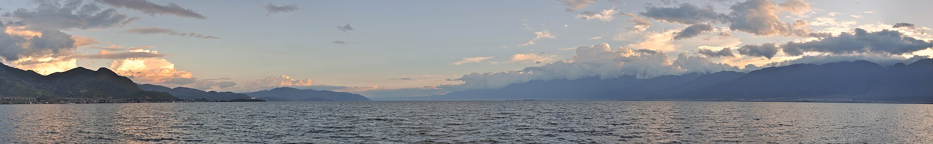 <span>Giorno 4</span> Lago Erhai e il villaggio di Xizhou