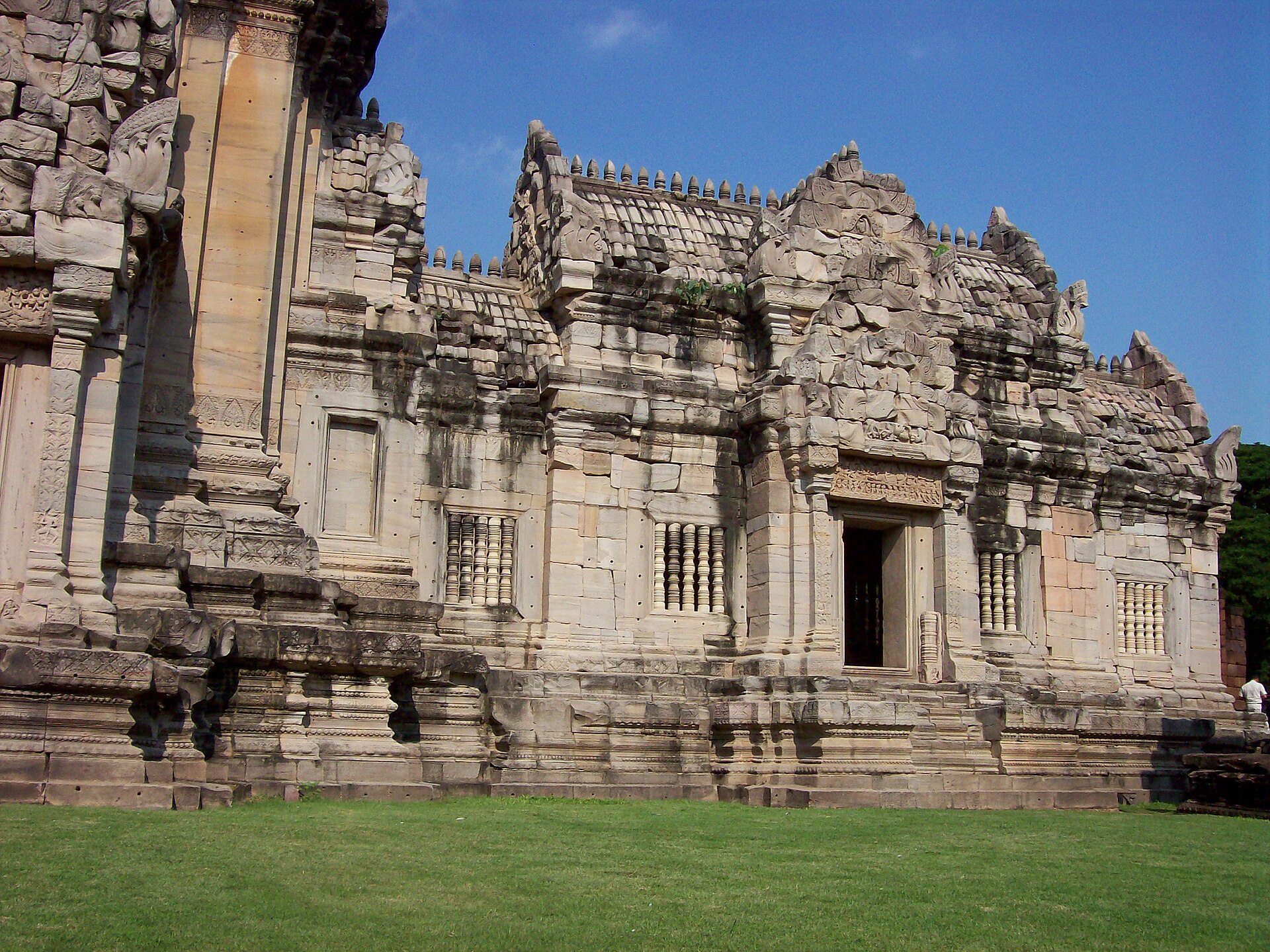 <span>Giorno 3</span> Ceramiche di Dan Kwian, Ban Prasat e Phimai