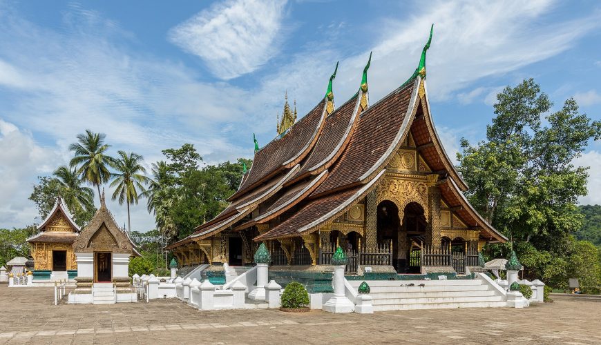 Chùa Wat Xieng Thong ở cố đô Luang Prabang, Lào