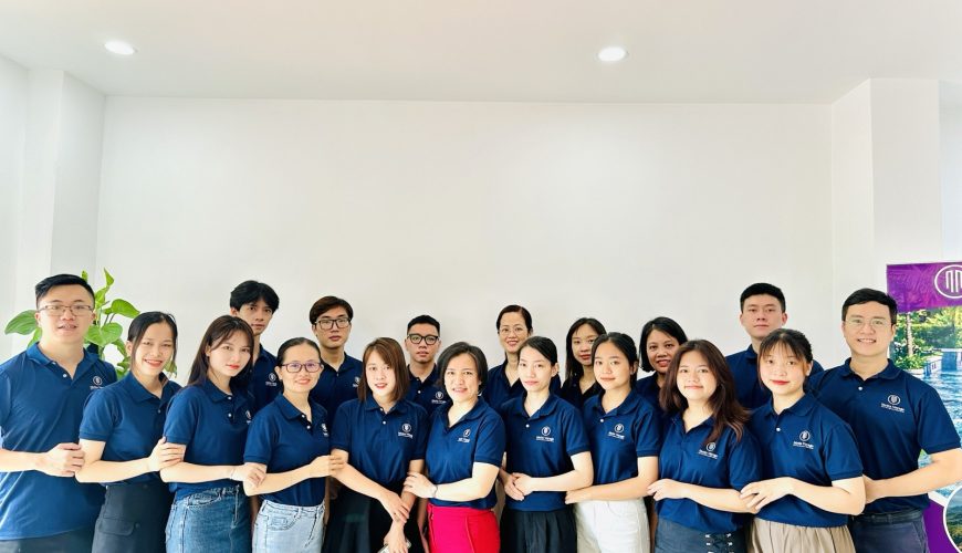 Đội ngũ tư vấn và điều hành tour của Metta Voyage