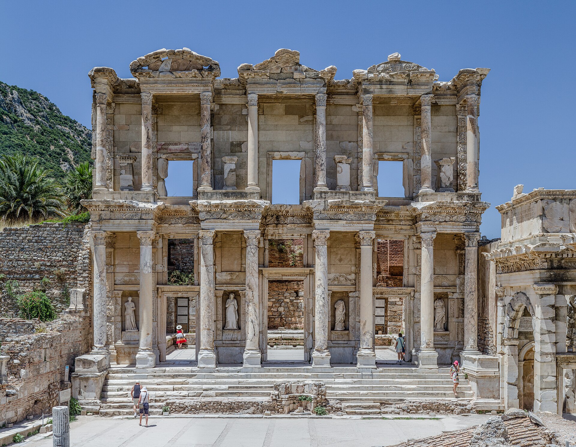 <span>Ngày 7</span> Lâu đài bông Pamukkale – Ephesus – Kuşadası