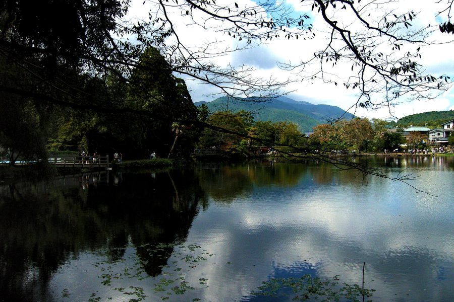 Yufuin Lake Kinrin