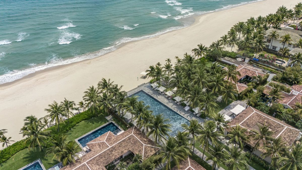 Biệt thự hướng biển TIA Wellness Resort Đà Nẵng
