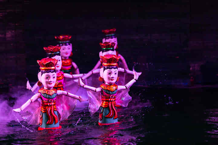 hanoi water puppet show