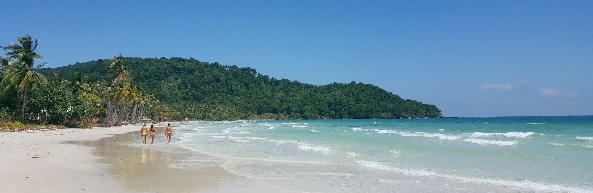 yoga holiday Vietnam