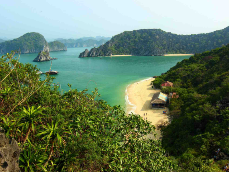 vietnam yoga holiday