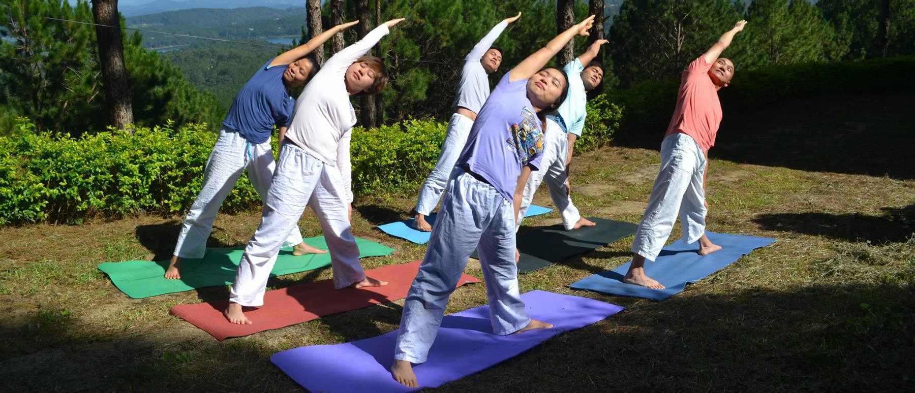 Break-up curse in Da Lat: Yoga retreats for couples
