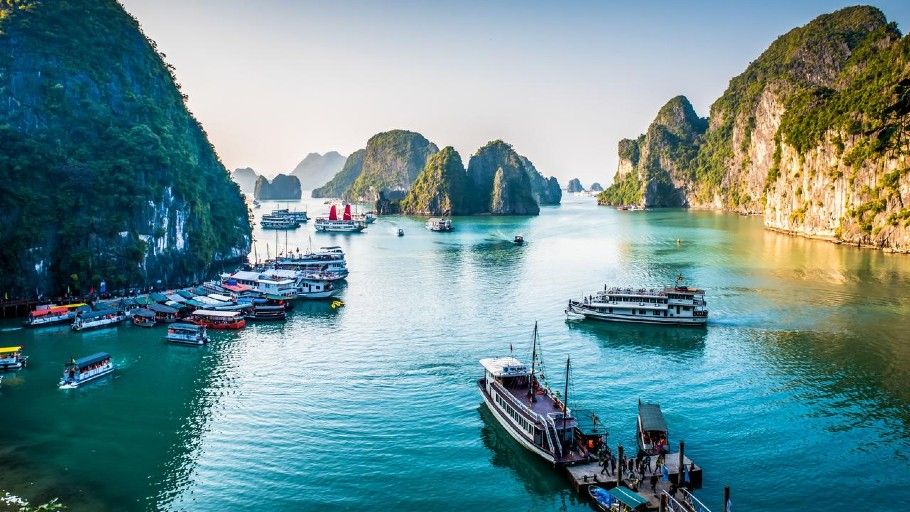 yoga north vietnam ha long bay