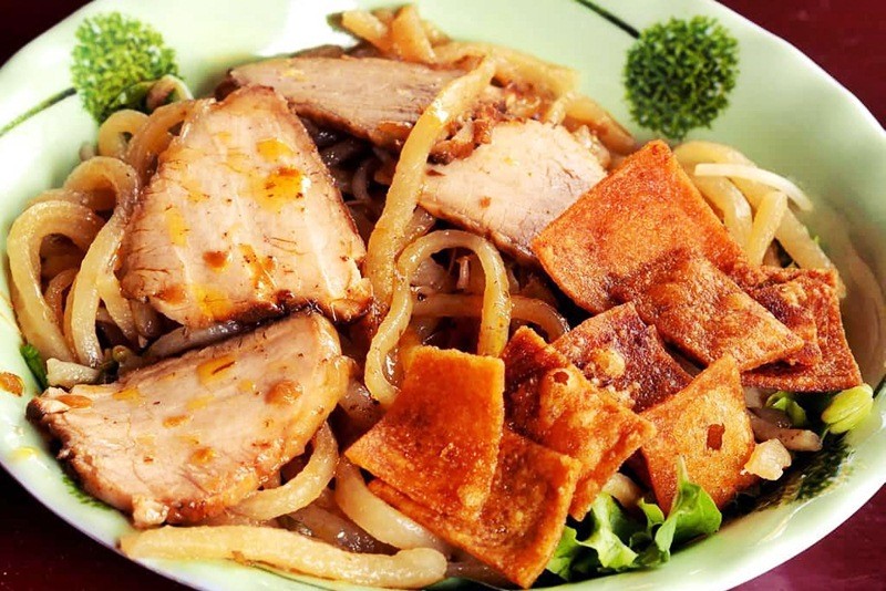 Cao Lau