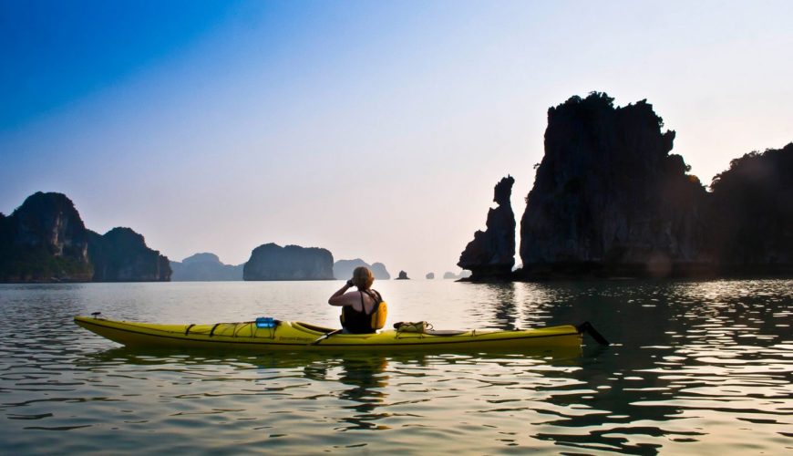 vietnam-kayaking-tour-halong-bay-kayaker-H1