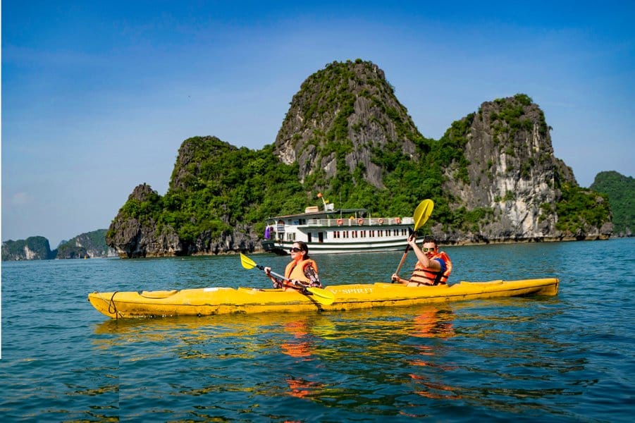 ha long bay travel