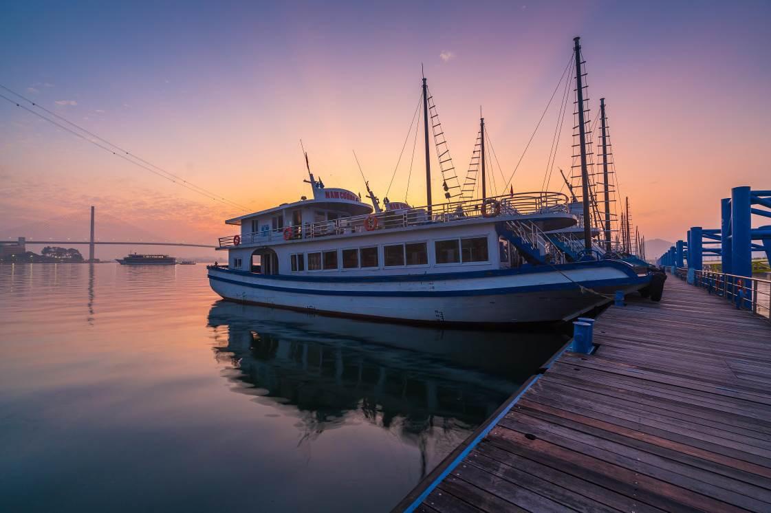 halong bay tours