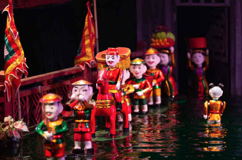 hanoi water puppet show
