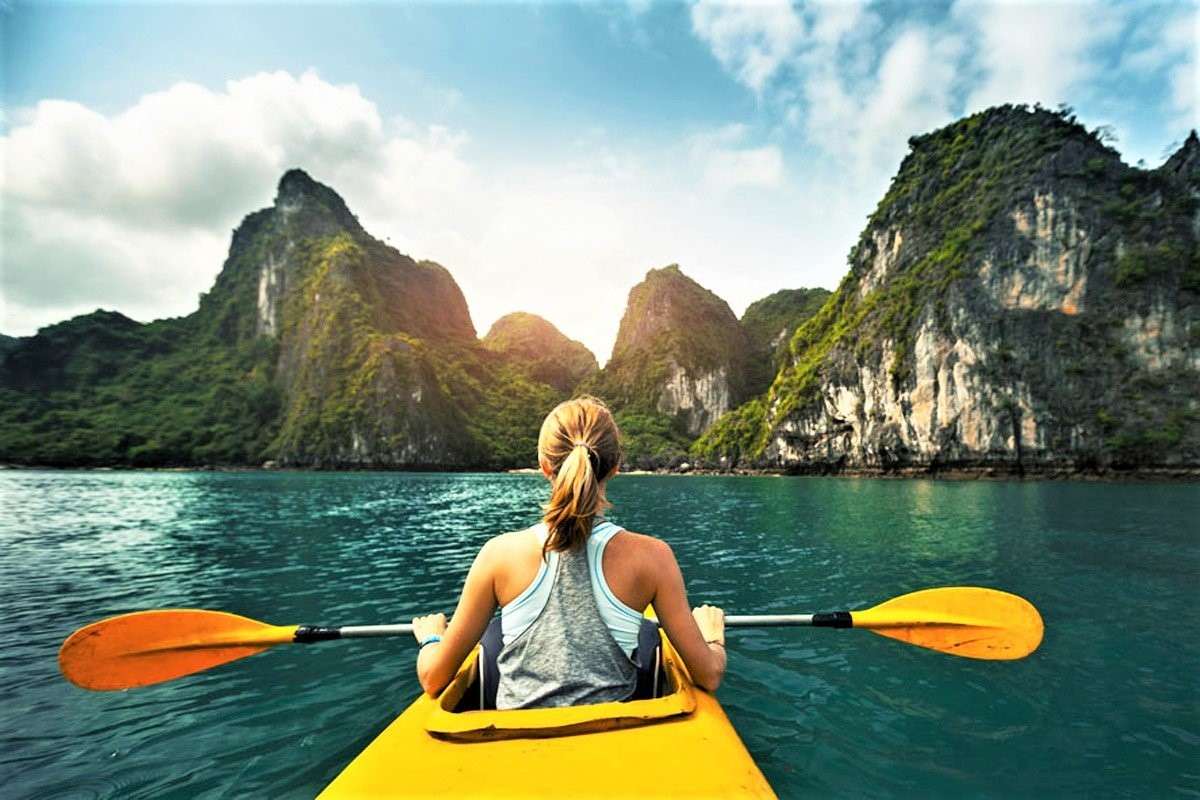 best time to visit halong bay