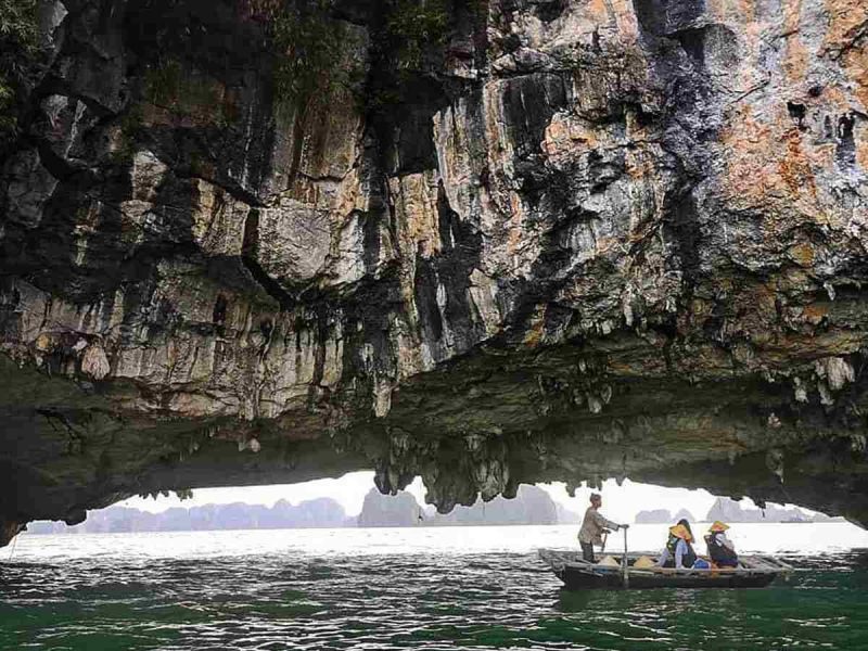 Luon Cave (Tunnel Cave)