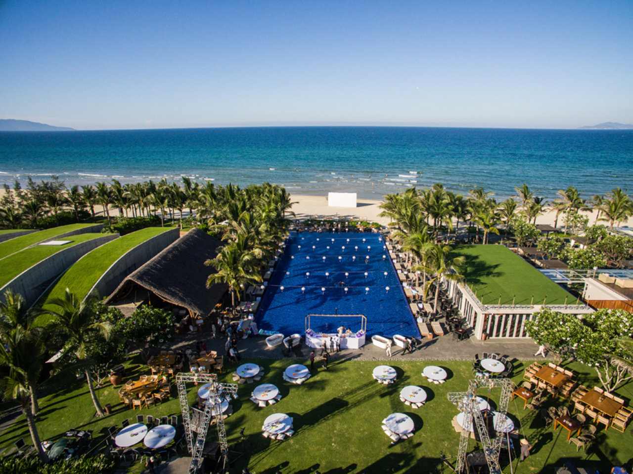 luxury resort danang vietnam
