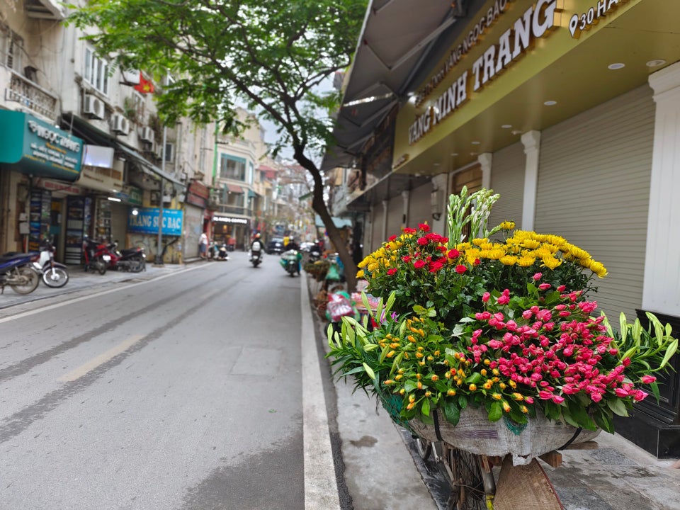 36 streets hanoi