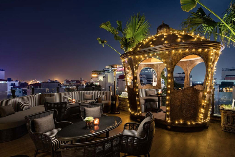 rooftop bar Hanoi