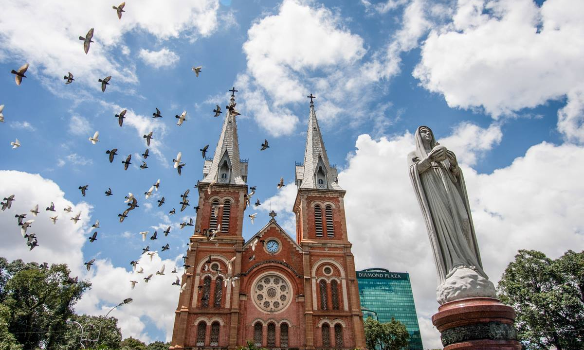 notre dame cathedral of saigon