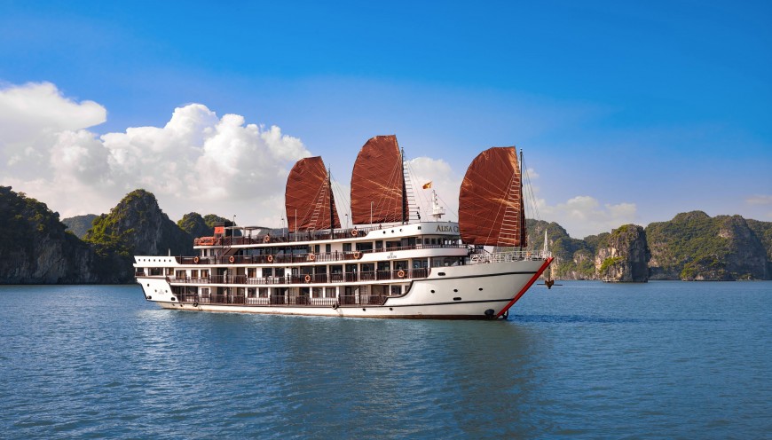 day cruise halong bay