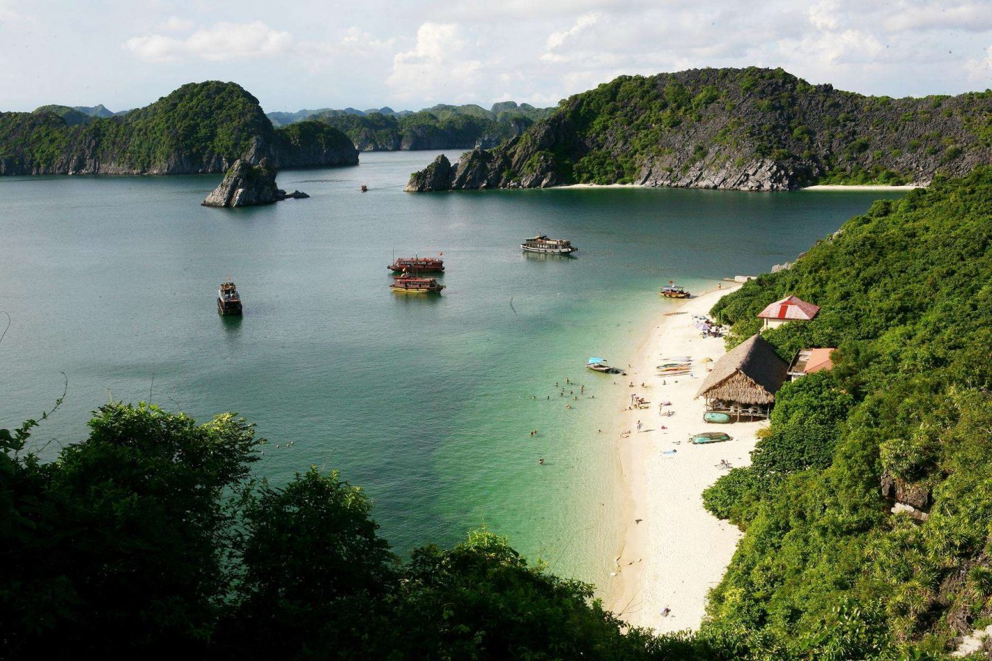 halong bay day trip