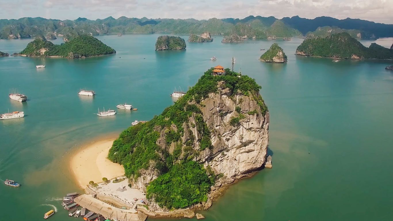 halong bay day trip