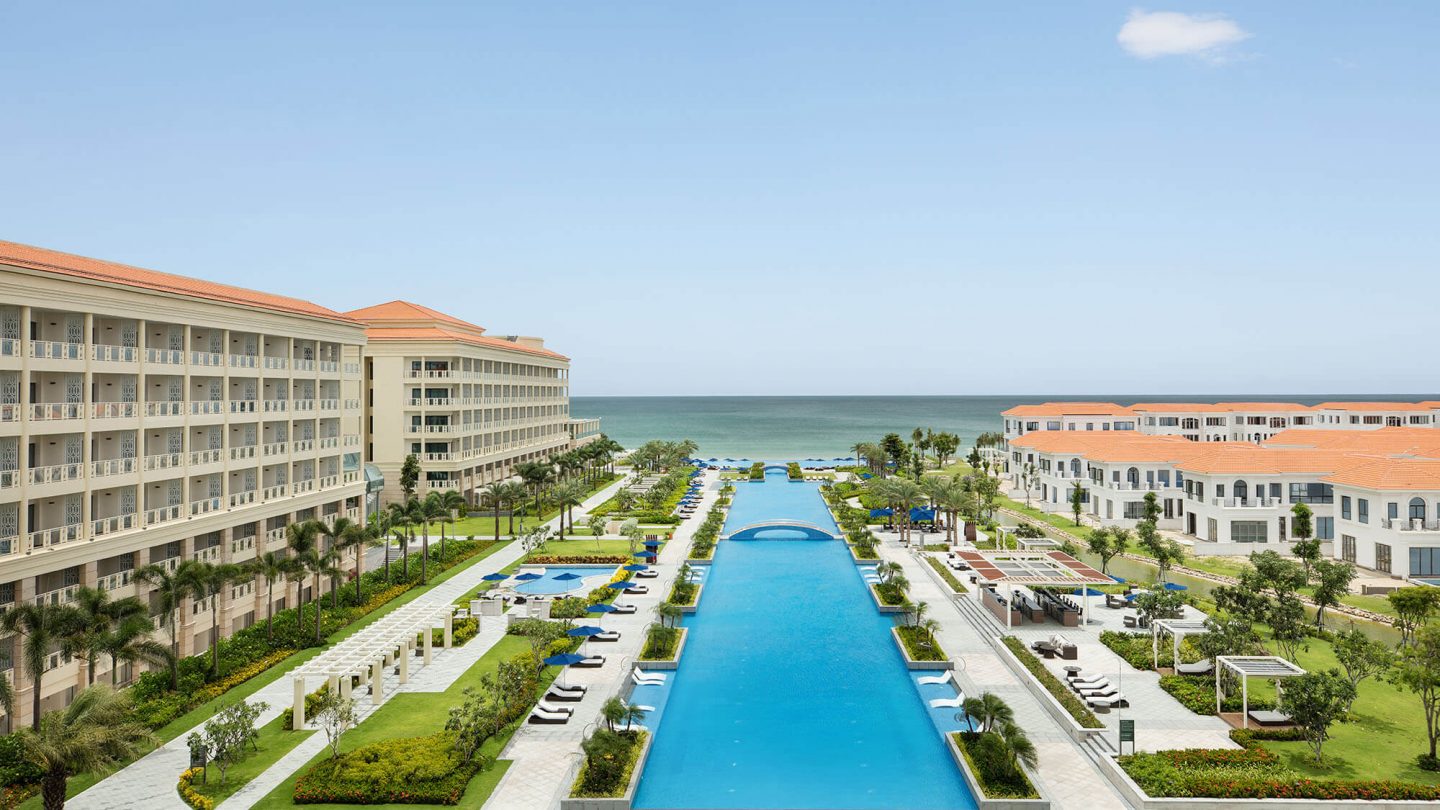 luxury resort danang vietnam