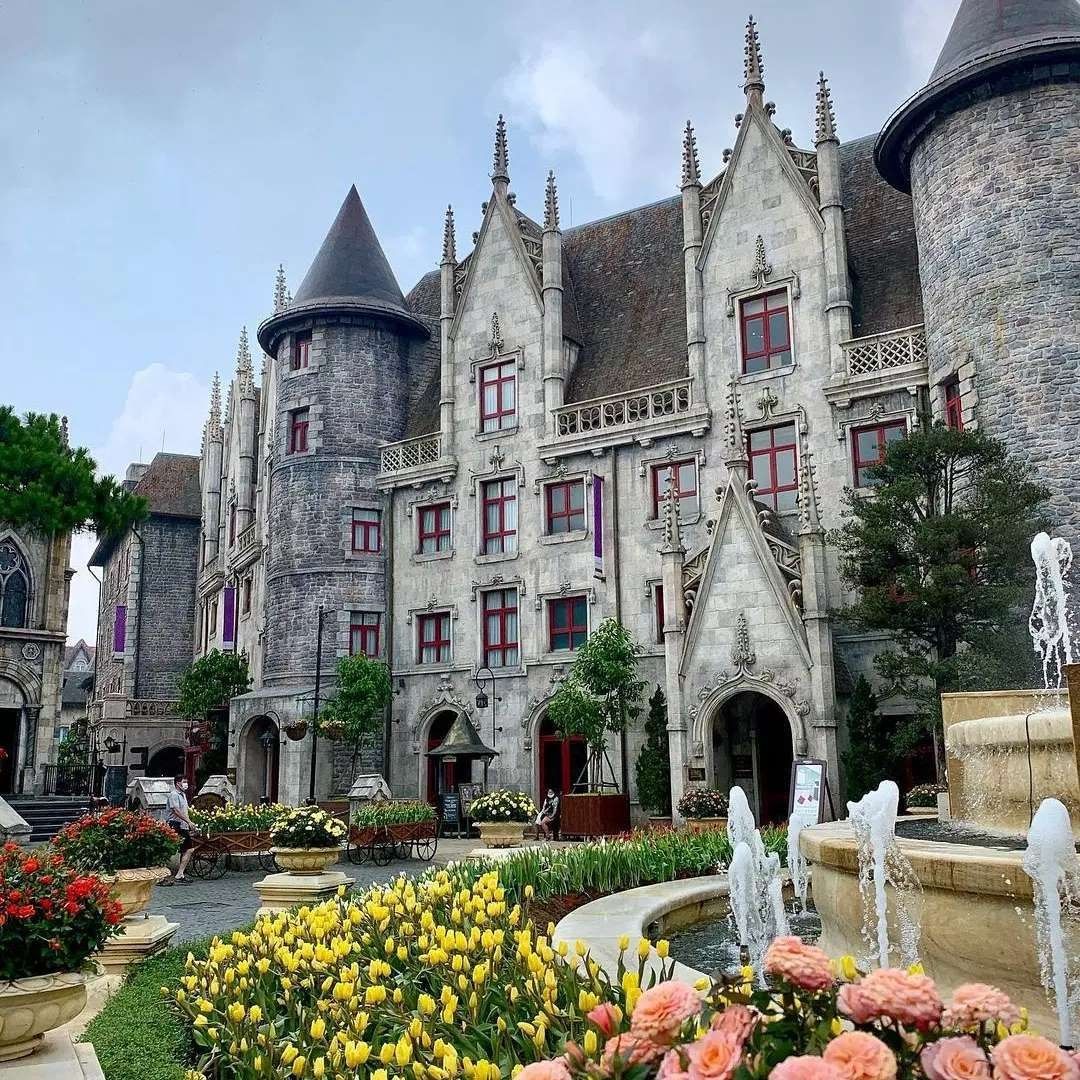 french village danang