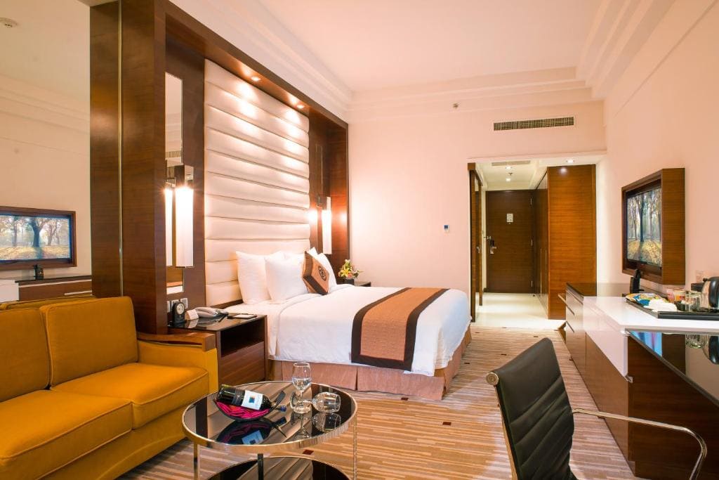 halong bay hotels
