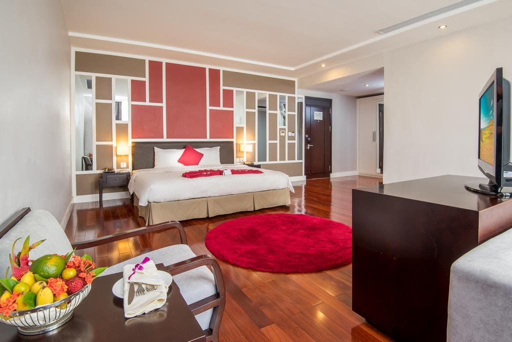 halong bay hotels