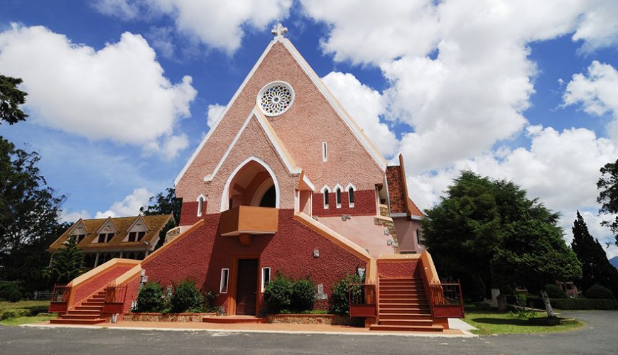 Top 10 Dalat Vietnam Hotels: Where Comfort And Natural Beauty Collide In Vietnam