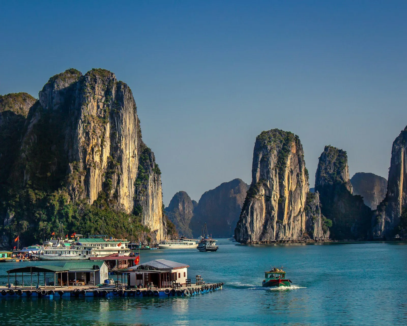 Day 1: Tuan Chau - Ha Long Bay – Lan Ha Bay – Tra Bau | Start Lan Ha Bay Cruise trip