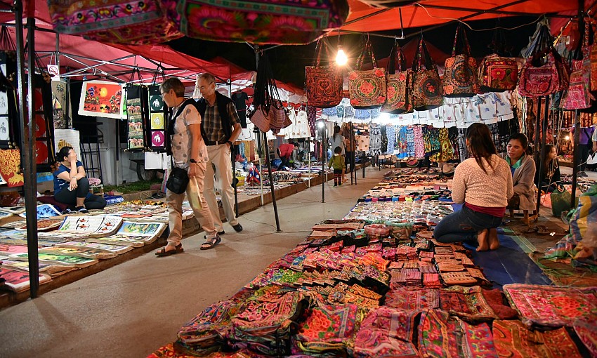 vientiane market