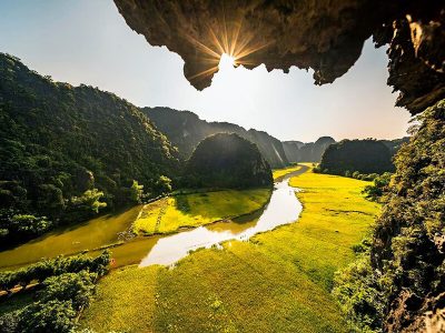 Hanoi – Ninh Binh (Mua Caves + Trang An Grottes)