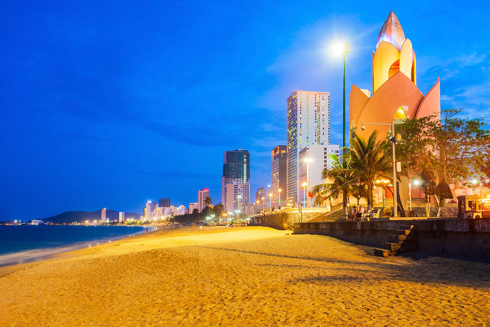 Day 6: Nha Trang - Hanoi