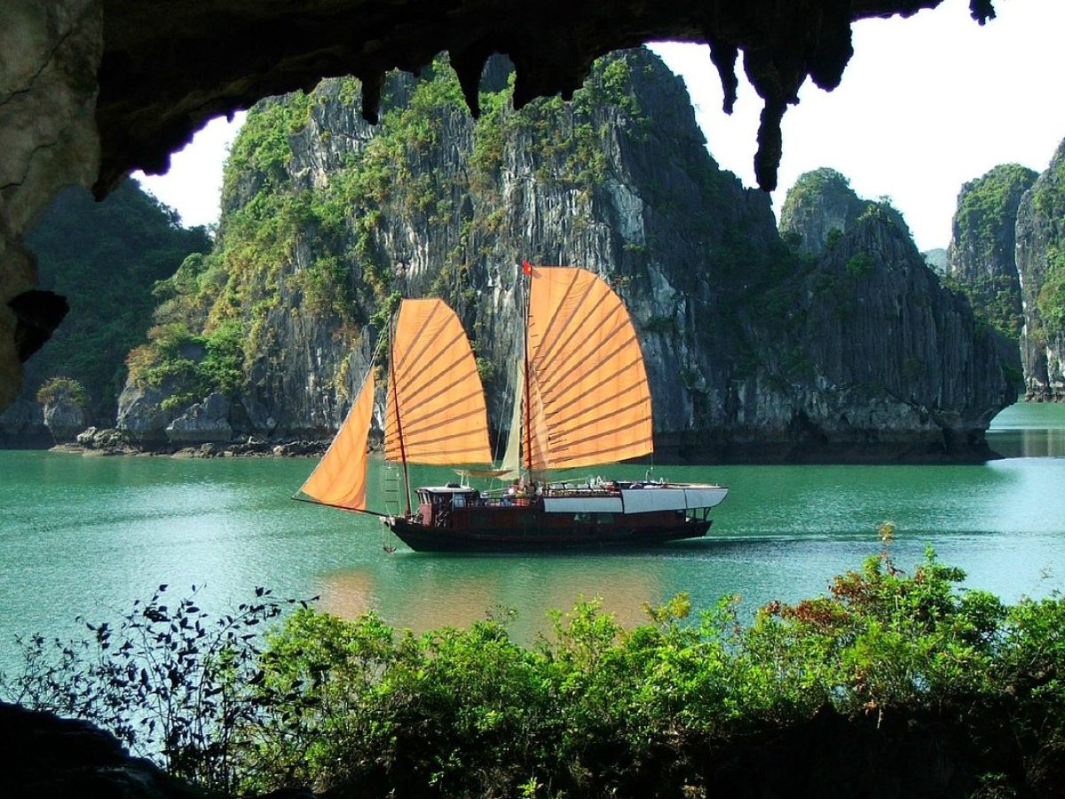 halong-bay