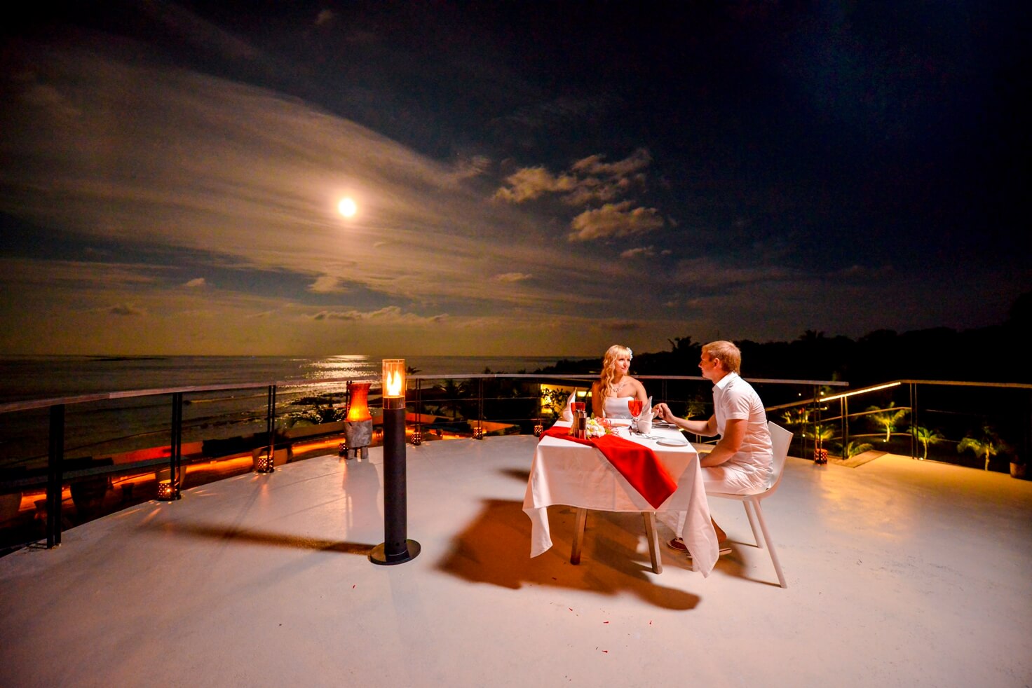 romantic couple tours