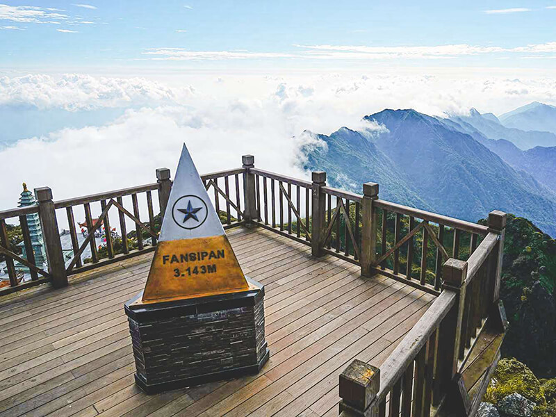 Day 4: Cable car to the highest mountain of Indochina - Fansipan - Easy trekking to Lao Chai Ta Van Village
